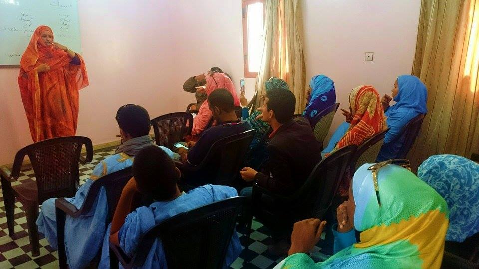 جانب من المشاركين في الدورة التكوينية التي نظمتها جمعية الإرادة (السراج)