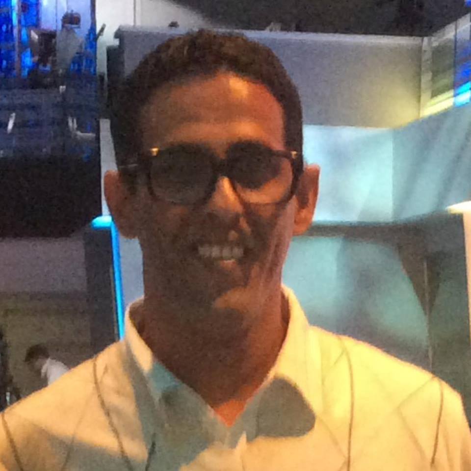 الكاتب محمد الامين ولد محمودي 