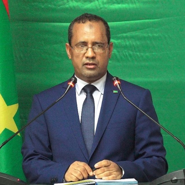 محمدو أحمدو امحيميد: وزير التجهيز والنقل 