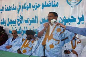 ولد عبدي متحدثا في مهرجان للحزب - ارشيف