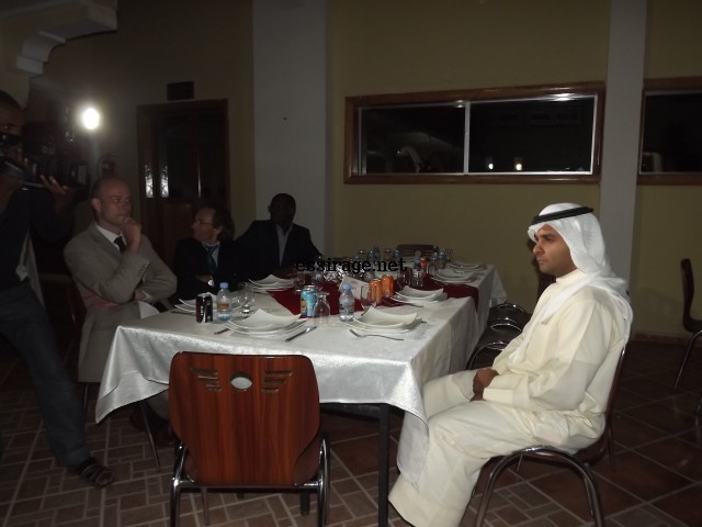 حضور أجنبي 