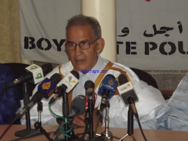 ولد داداه خلال كلمته 