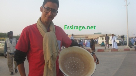 كل يعبر على طريقته-