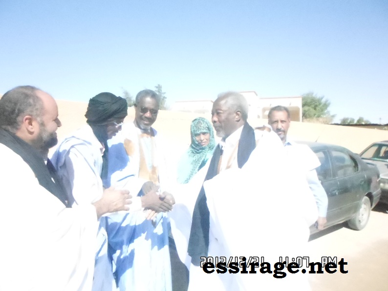 مسعود مع مرشحة تواصل لعمدة لكصر وبعض مناصريها 