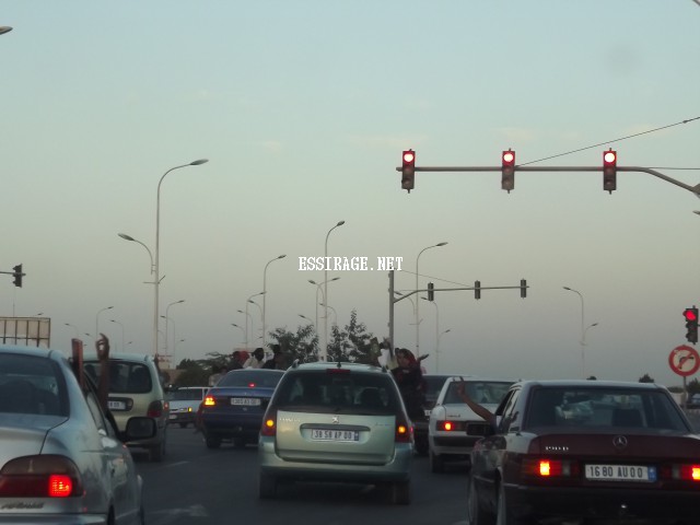 جانب من المسيرة 