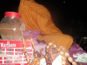 التبع والسجائر الأكثر حضورا في العرض