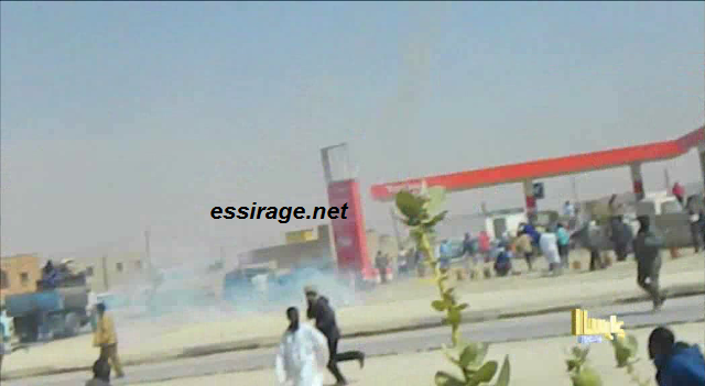 الحرس استخدم مسيلات الدموع بكثافة لتفريق العمال