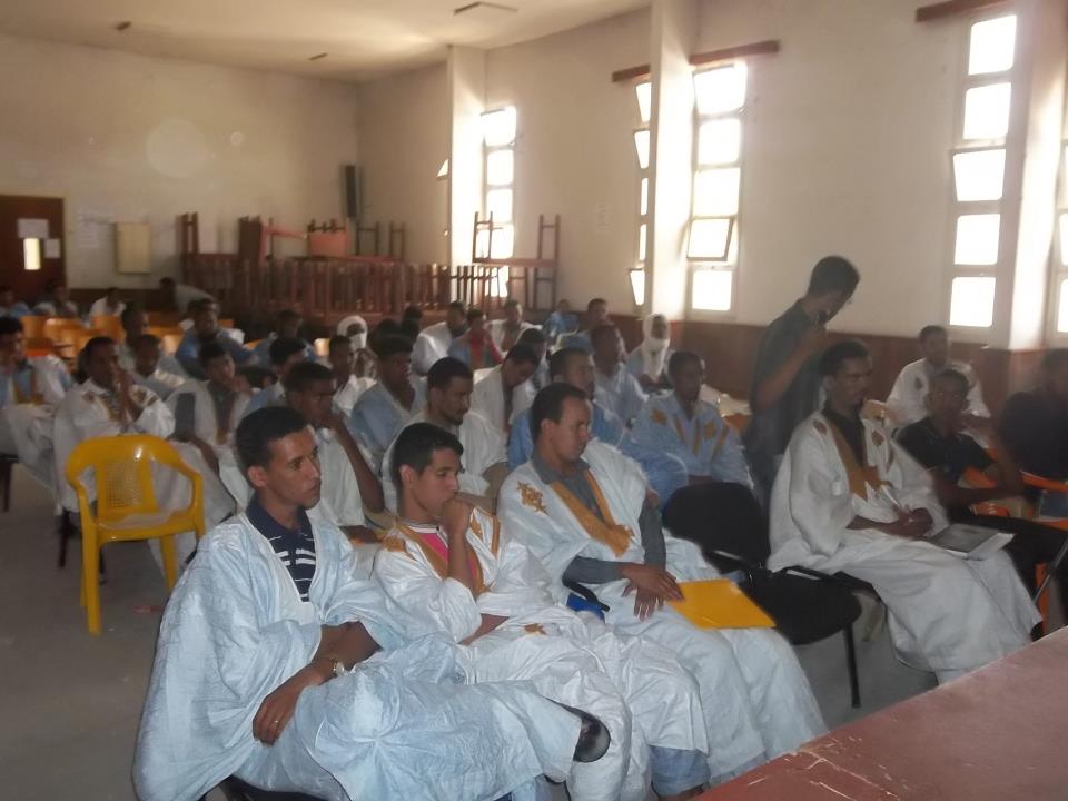 جانب من الحضور-الرجال