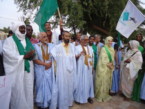 النواب خلال الاعتصام