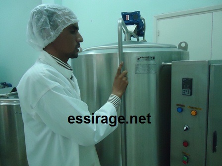 المهندس سيدي  ولد حمادي يستعرض لنا تجهيزات النعهد (خاص للسراج)