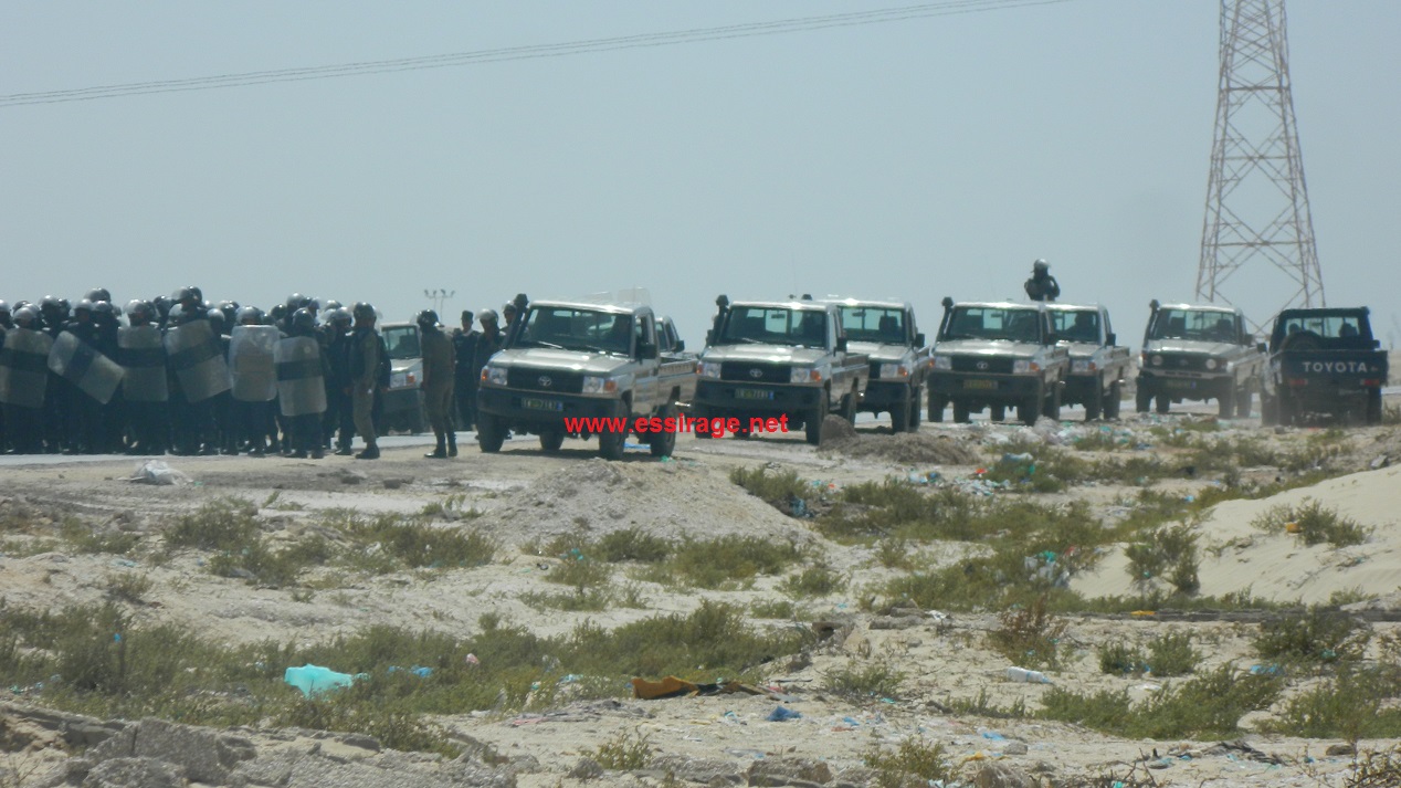 جانب من وحدات الدرك استعدادا لقمع المتظاهرين