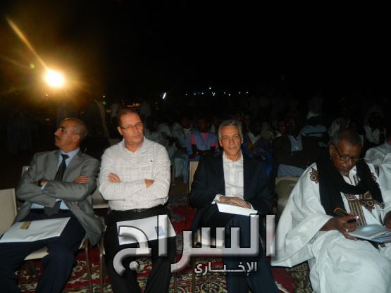 ممثل الاتحاد الأوروبي وبعض المدعوين 