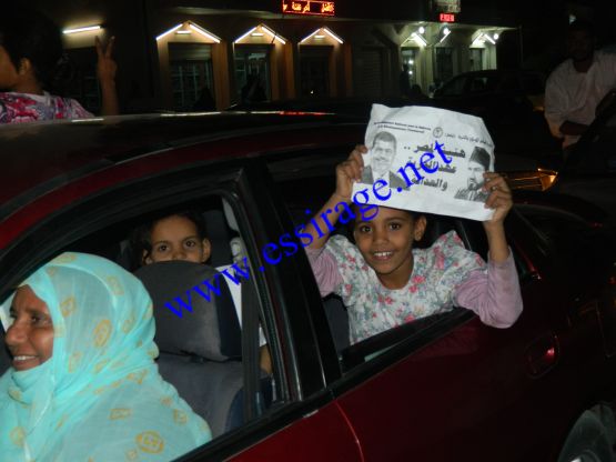 وبعض الأطفال يدري ما ذا يحمل 