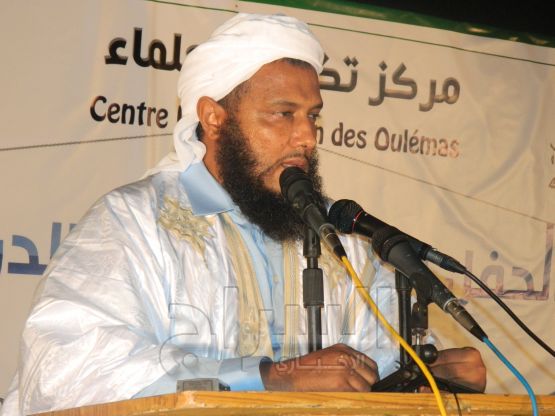الشيخ الددو ركز علي البرنامج العلمي للمركز 