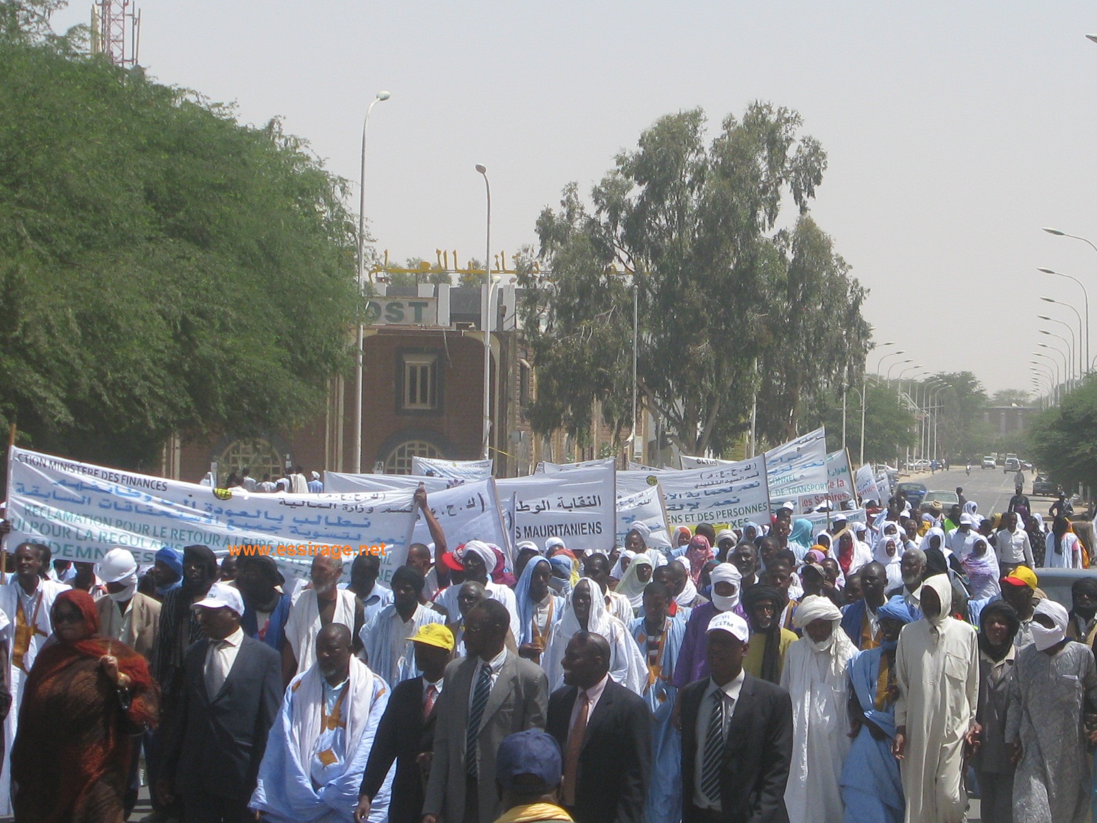 جانب من المسيرة