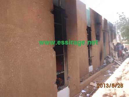 من مكاتب ولاية تيرس الزمور بعد حرقها
