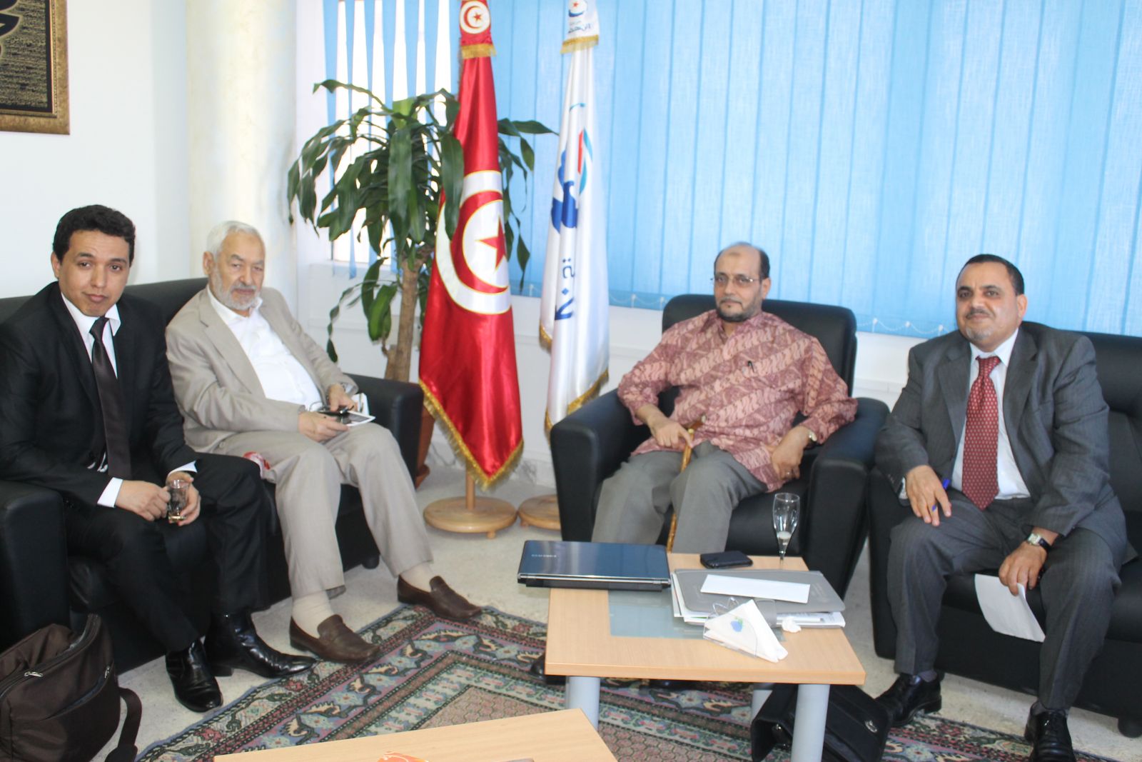 الشيخ الغنوشي + الدكتور بدي ولد ابنو