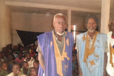 وجهاء القرية :الرصيد الحقيقي للمبادرة في قلوب اللسكان 