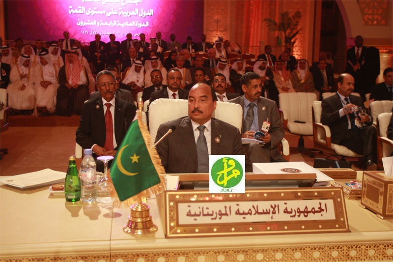 محمد ولد عبد العزيز أثناء القمة العربية اليوم بالدوحة