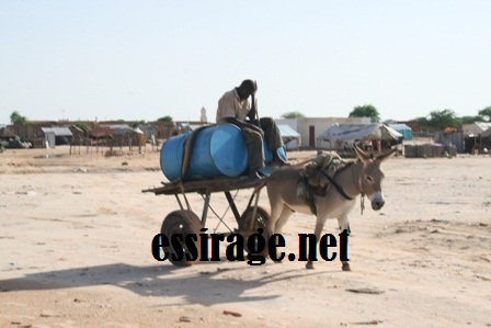 أحياء الترحيل : الامطار تزيد من عطشنا !!!!