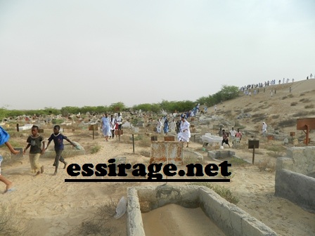 المشيعون اقتحموا المقبرة وجاؤوا من كل الجهات (تصوير السراج)