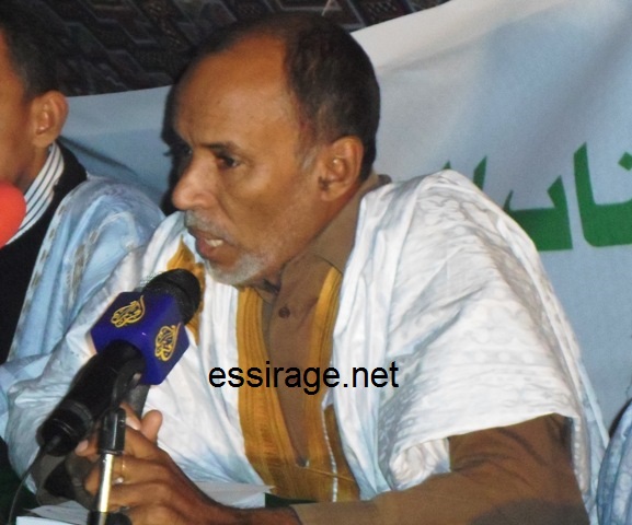 الأديب والكاتب الموريتاني محمدو ولد احظانا (أرشيف - السراج)