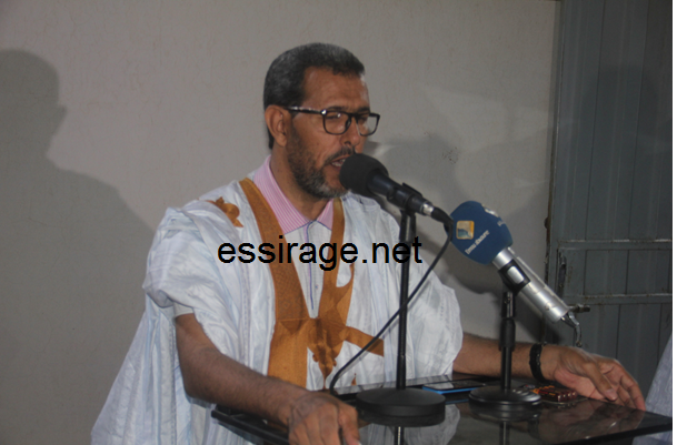 زعيم مؤسسة المعارضة الديمقراطية 