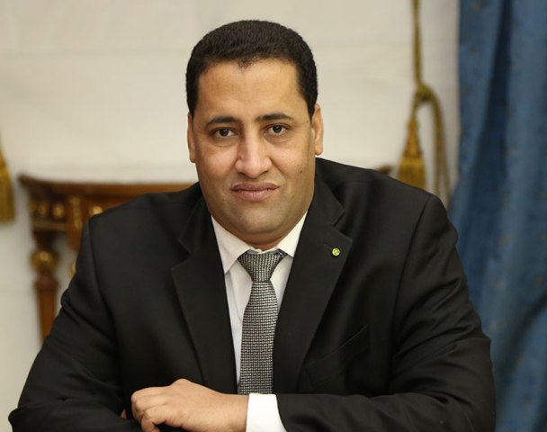 وزير المالية المختار ولد اجاي 