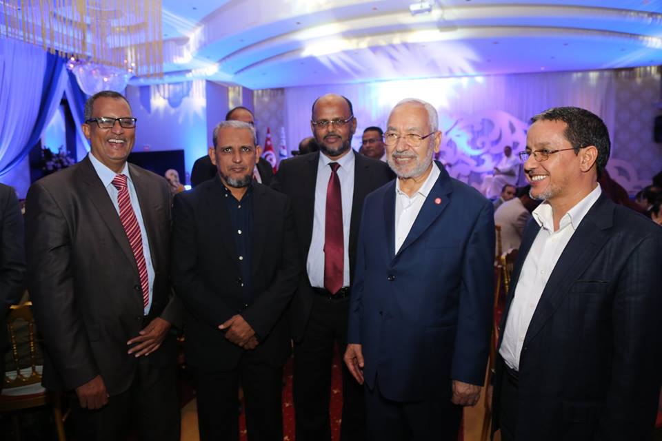 صورة من الوفد 