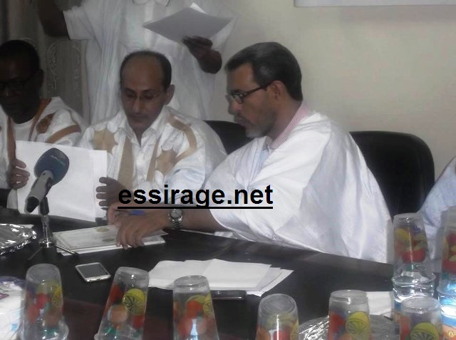 العمدة والحاكم