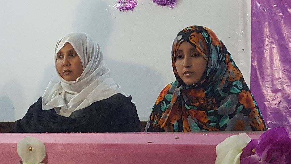 رئيسة الجمعية ورئيسة المخيم 