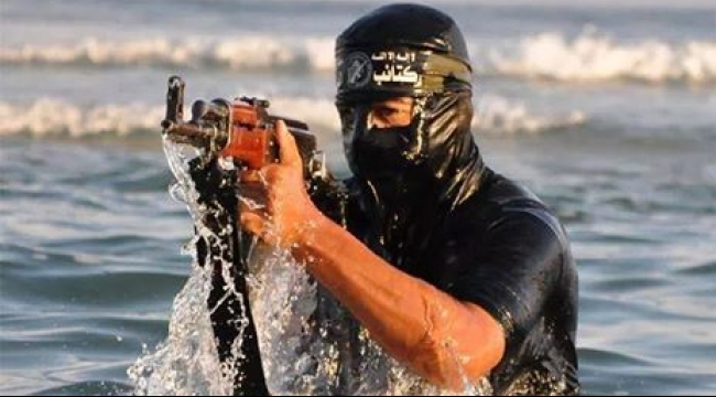 صورة لأحد أفراد قوات الكومندور فى غزة