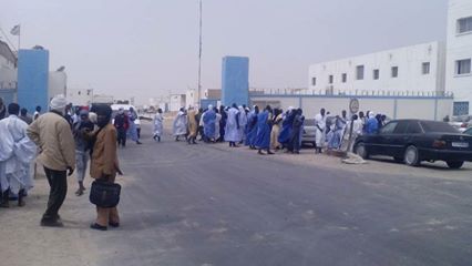 صورة من مظاهرات عمال ميناء نواذيبو اليوم 