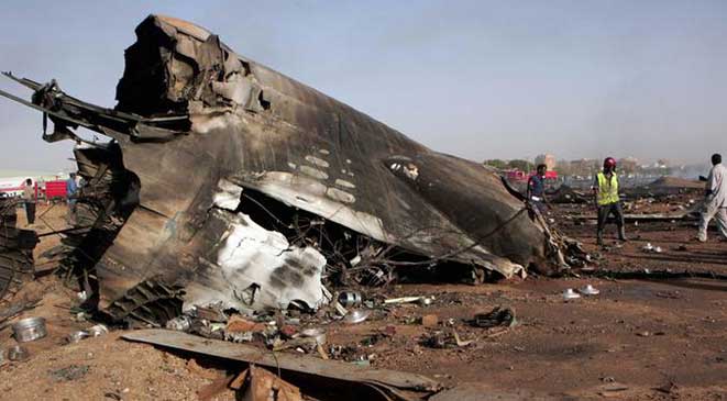 الكشف عن سر سقوط الطائرة الجزائرية التي راح ضحيتها 116 قتيلا