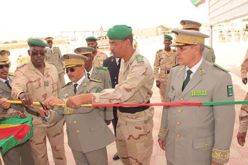 قائد الأركان العامة للجيوش لدى تدشينه مقرا جديدا لقيادة مديرية الهندسة العسكرية بنواكشوط.