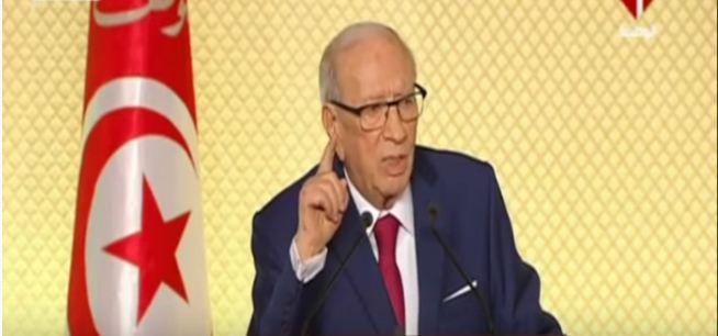 الرئيس التونسي خلال خطابه اليوم 