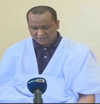 محمد الشيخ ولد امخيطير: كاتب المقال المسيء