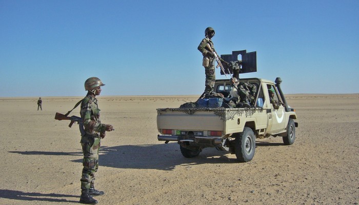 صورة سيارة للجيش الموريتاني