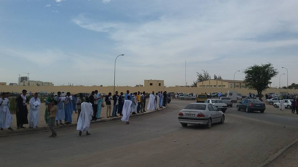 صورة للبدايات  الأولى لتجمع النشطاء