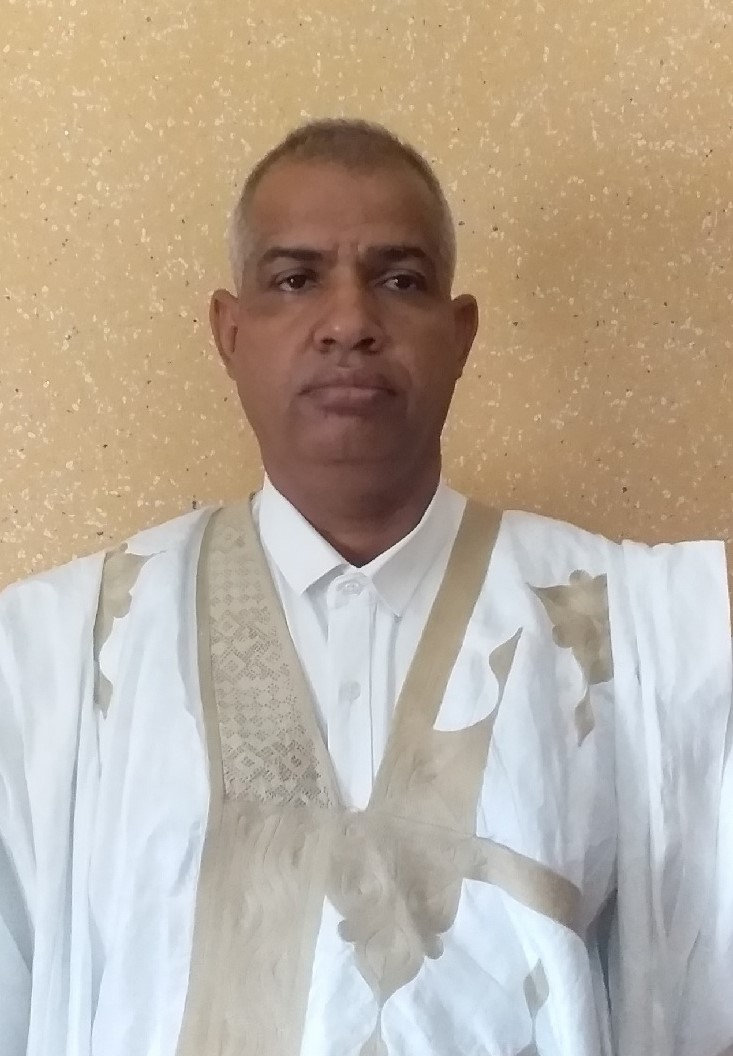 د. أحمد ولد المصطف: أستاذ جامعي