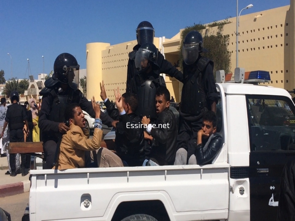 بعض المعتقلين في التظاهرة