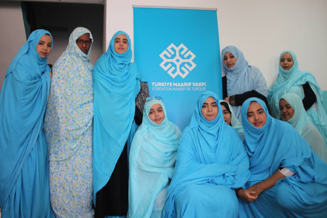 بعض الطالبات