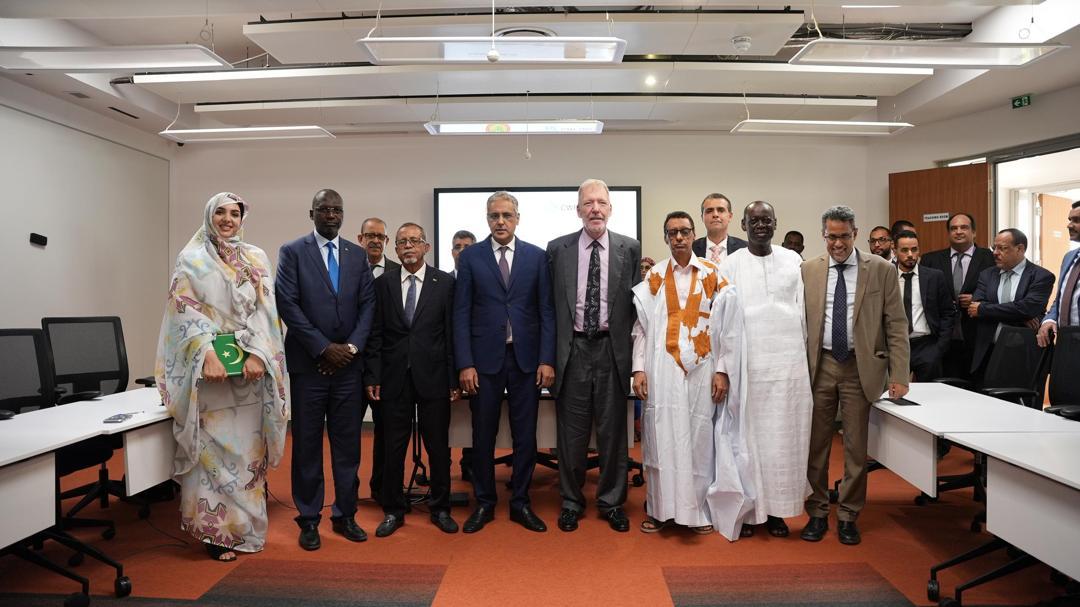 موريتانيا توقع اتفاقية مع شركة CWP Global لتطوير مشروع "أمان" للهيدروجين الأخضر