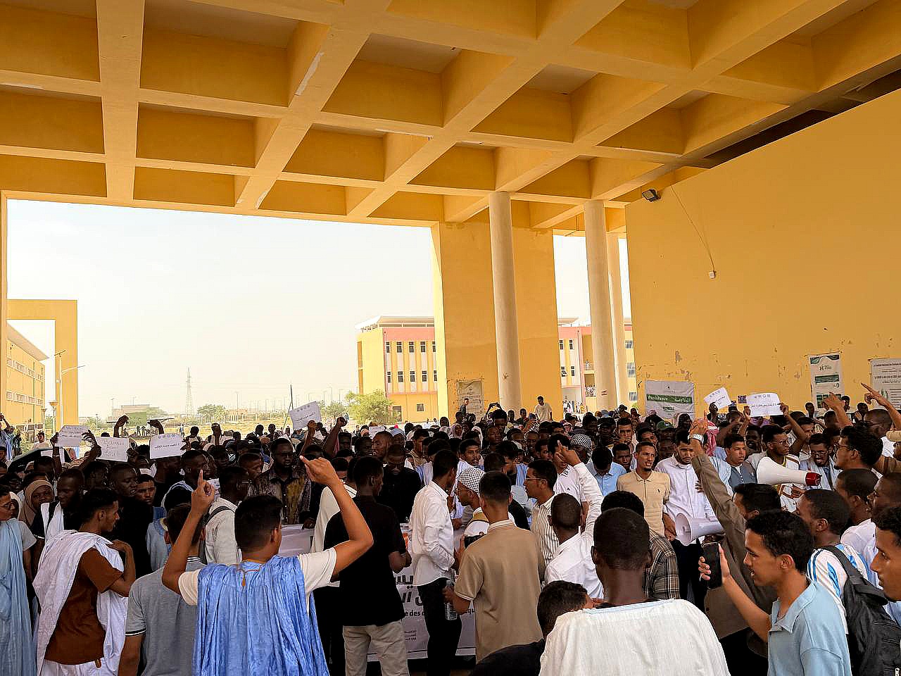 احتجاجات متزامنة في جامعة نواكشوط