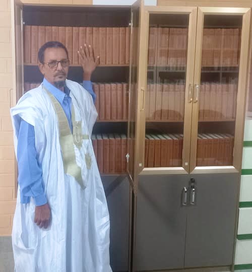 محمد سالم بن جد/ باحث