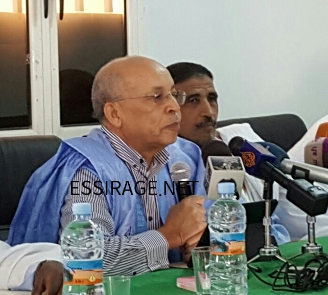 القيادى موسي افال