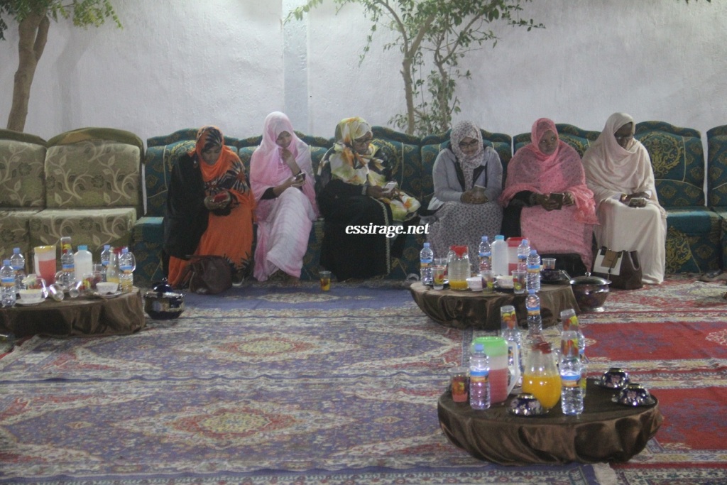 " بعض الحضور النسوي "