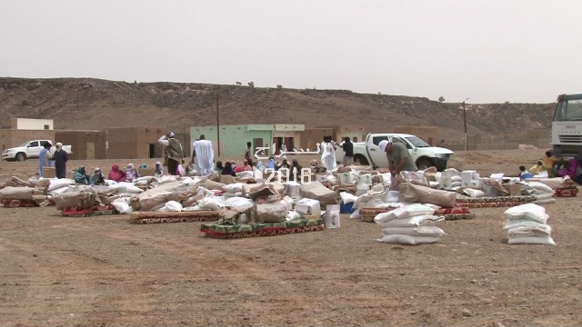 " بعض المساعدات "