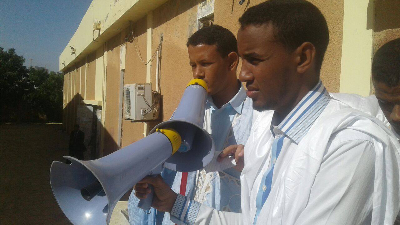 " رئيس المبادرة خلال كلمته "
