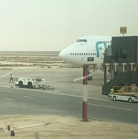 " الطائرة التي أقلّت الوفد الثالث "